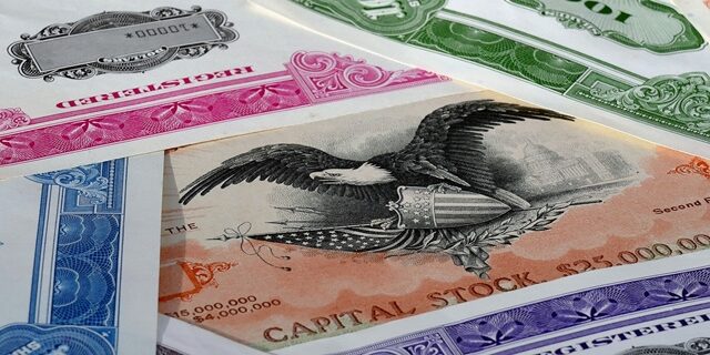 ETFに発生する手数料とは